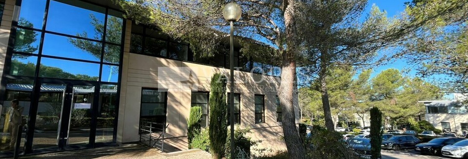 Bureau  316 m² à louer à Aix-en-Provence (13290)