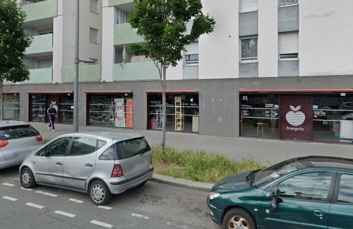 LOCAL COMMERCIAL à LOUER — photo 3