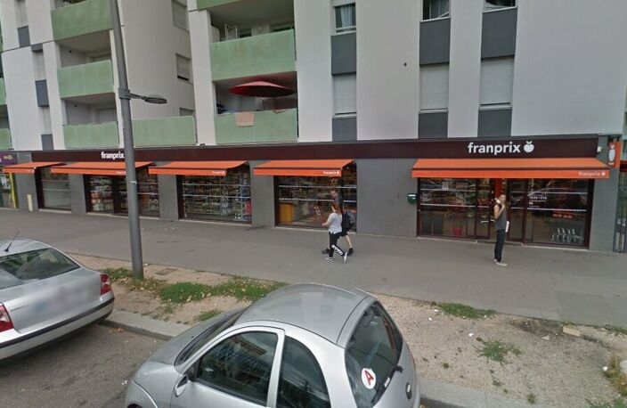 LOCAL COMMERCIAL à LOUER — photo 5
