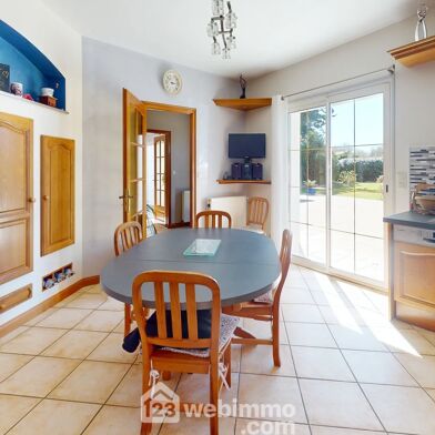 Maison 7 pièces 687900 €