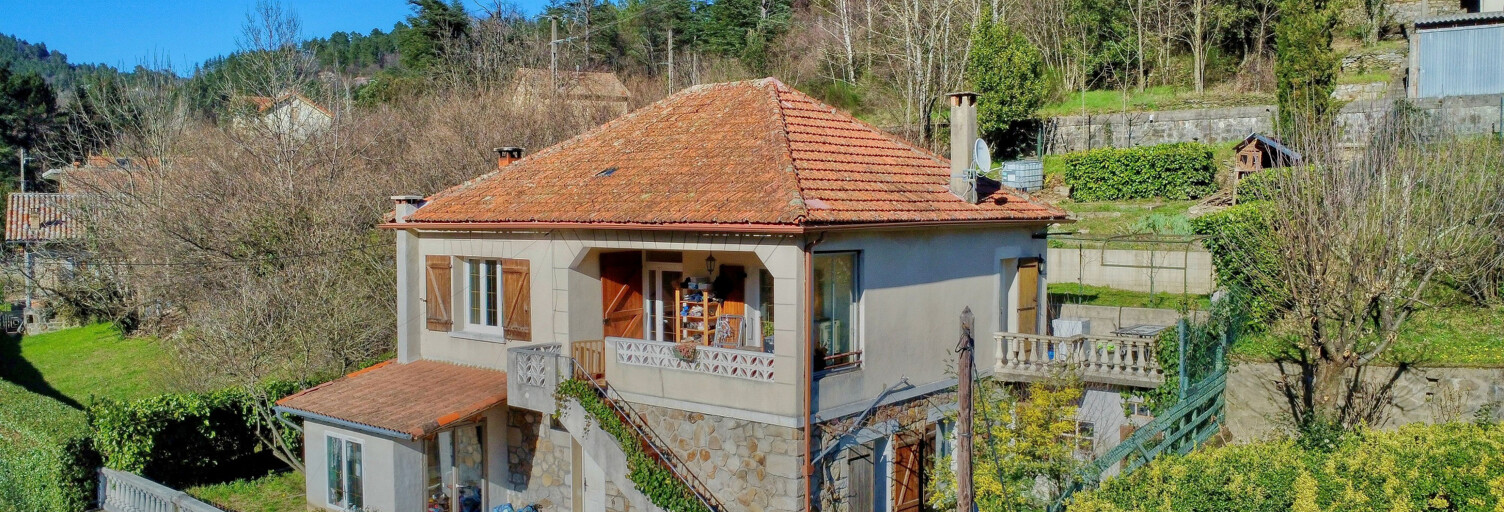 Maison 8 Pièces 137 m² à vendre à Génolhac (30450)