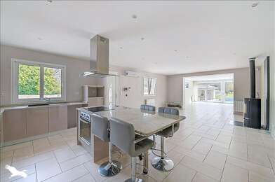 Maison 5 pièces 549000 €