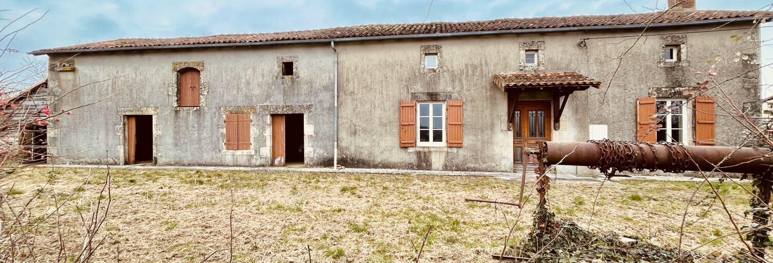 Maison 5 Pièces 84 m² à vendre à Benest (16350)