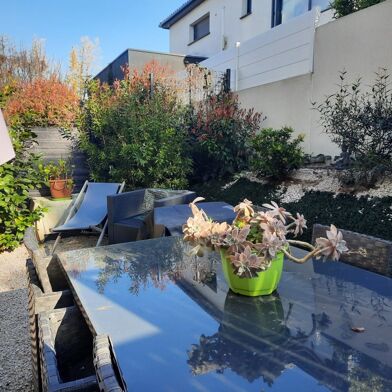 Appartement 2 pièces 241500 €