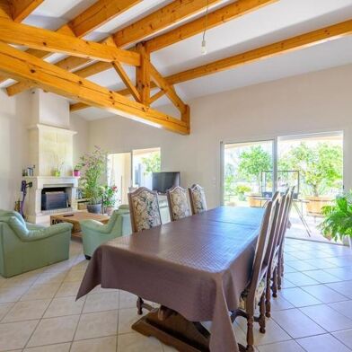 Maison 6 pièces 748800 €