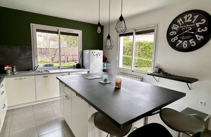 ***VENDU PAR NOTRE AGENCE ***EXCLUSIVITE : Une adresse excep — photo 2