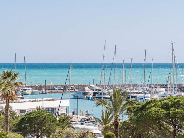 Appartement 2 pièces à Villeneuve-Loubet plage, Marina Baie — photo du bien