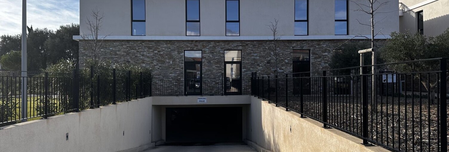 Commerce  416 m² à vendre à Ollioules (83190)