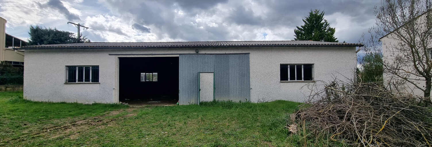 Local industriel  210 m² à louer à Fontanès (30250)