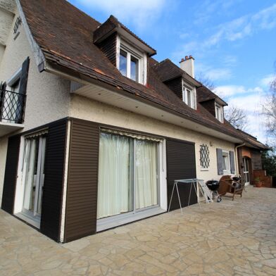 Maison 9 pièces 384000 €