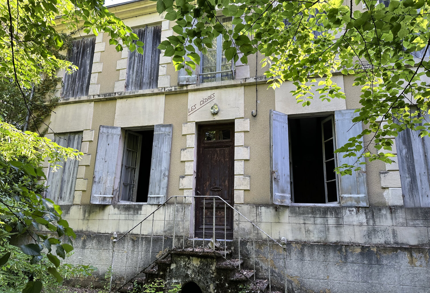 MARMANDE belle et grande demeure en pierre à restaurer — photo 1