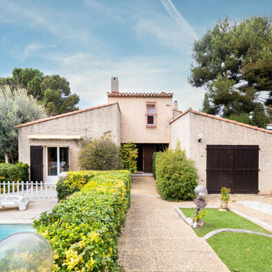 Maison 6 pièces 1370000 €