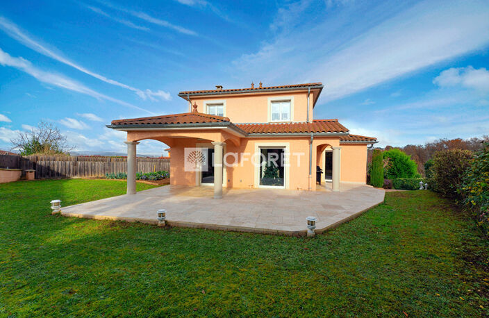 À vendre, maison Eveux 4 pièces 140 m2 carrez 262 m2 total — photo 2