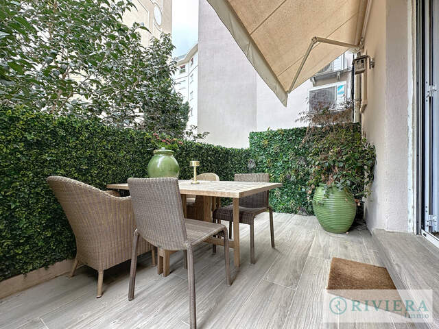 CANNES CENTRE BANANE T3/T4 DE 95M2 REFAIT A NEUF AVEC TERRAS — photo du bien