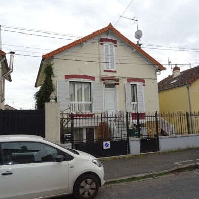 Maison 8 pièces 365000 €