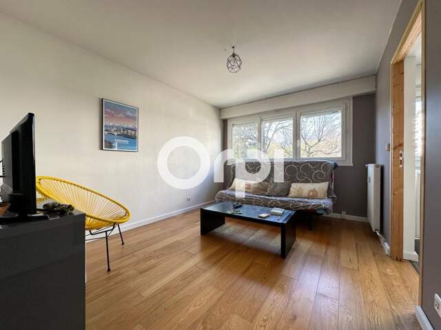 Appartement À Vendre SECTEUR VALMY STADE DES ALPES — photo du bien