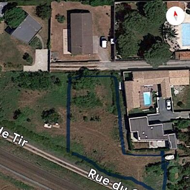 Terrain  250000 €