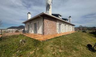 Maison 6 Pièces 233 m² à vendre à Buros (64160)