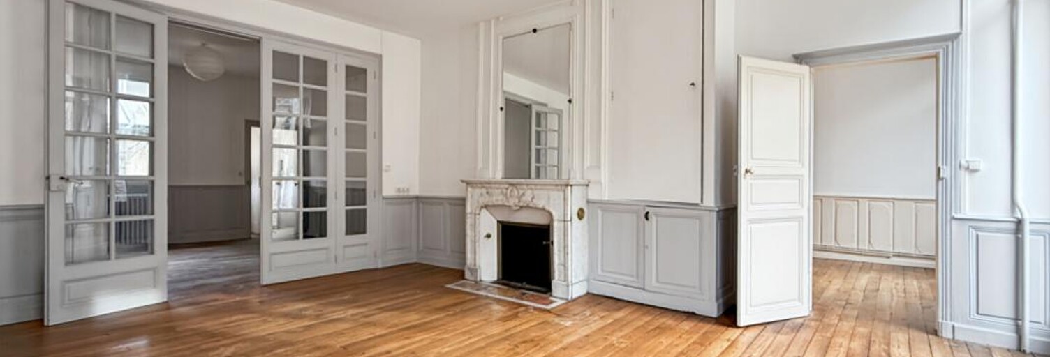 Immeuble  215 m² à vendre à Bar-sur-Seine (10110)