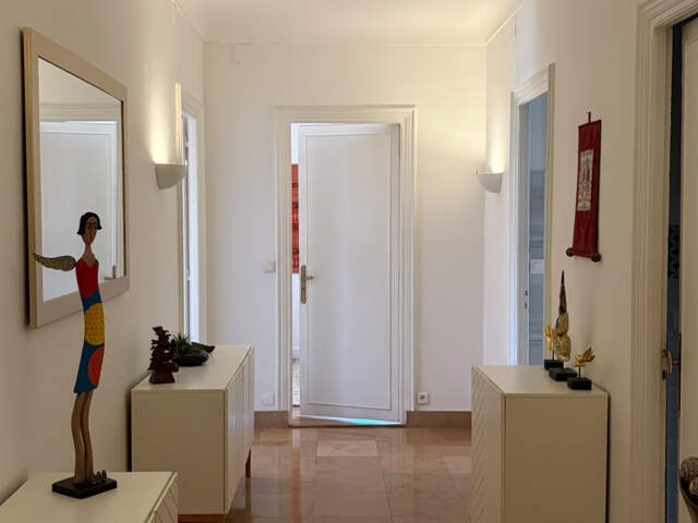 PALACE à MENTON - GRAND APPARTEMENT BOURGEOIS - BEAU — photo du bien