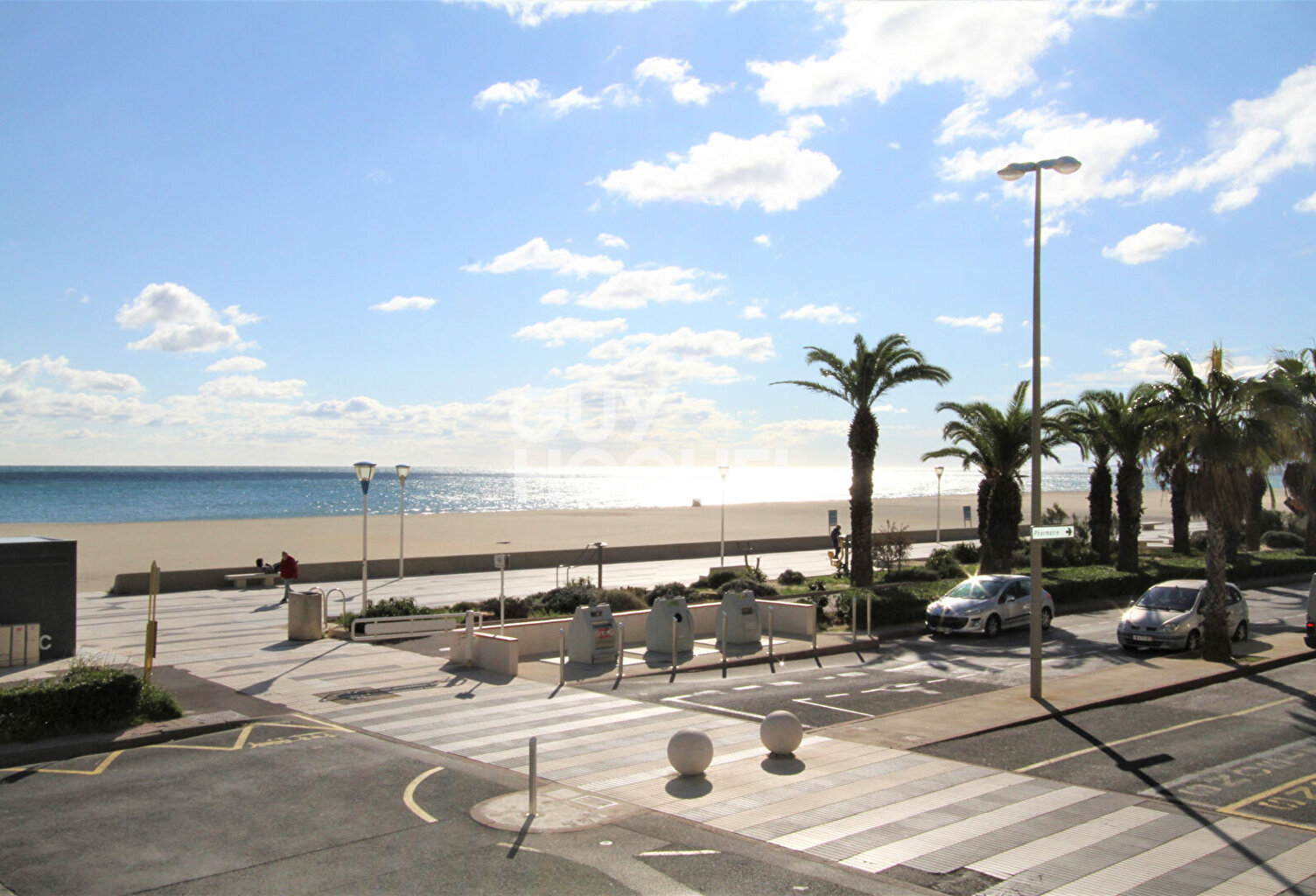 Appartement traversant - Vue mer - T2 de 39.22m² + 6.32 m² de loggia_ — photo 1