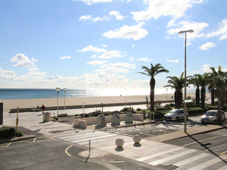Appartement traversant - Vue mer - T2 de 39.22m² + 6.32 m² de loggia_ — photo 1