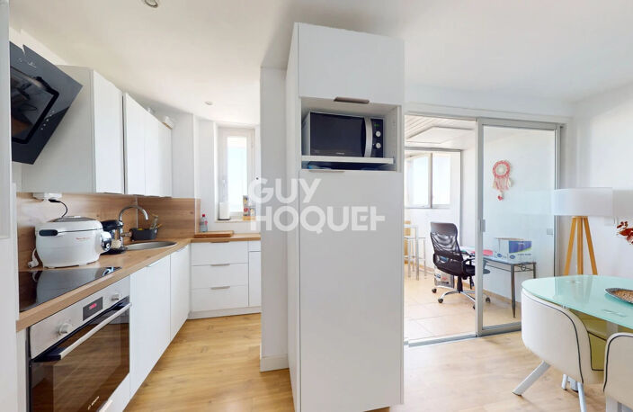 Appartement traversant - Vue mer - T2 de 39.22m² + 6.32 m² de loggia_ — photo 5