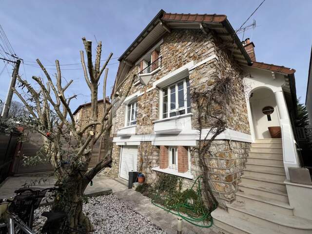 VERRIERES LE BUISSON: Maison Bourgeoise 7 pièces — photo du bien