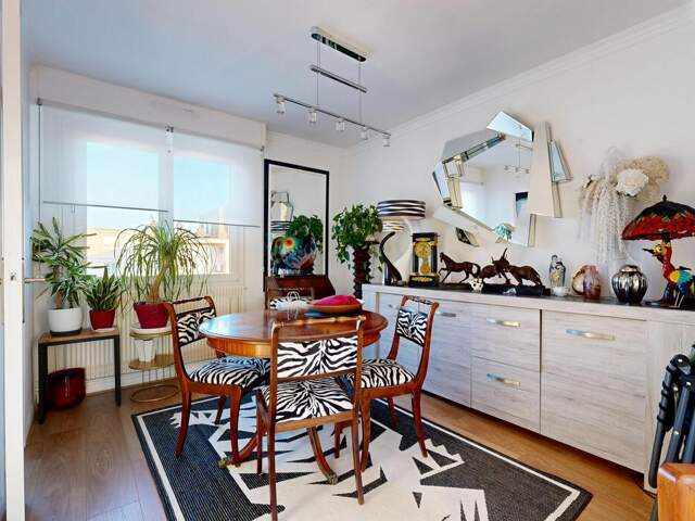 Parking + Parking + Appartement — photo du bien
