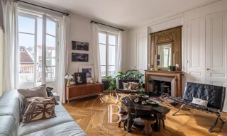 Maison 8 Pièces 250 m² à vendre à Sainte-Foy-lès-Lyon (69110)