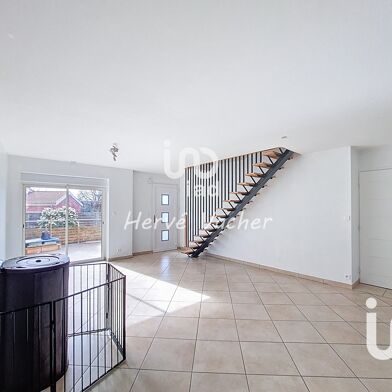 Maison 5 pièces 200000 €