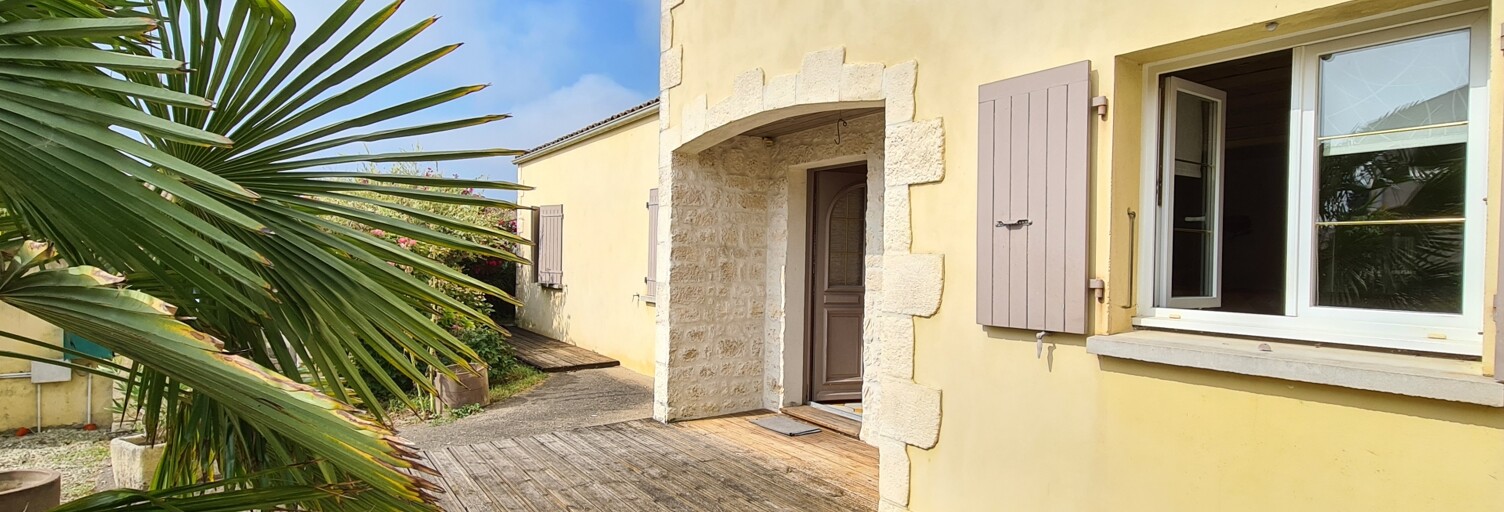 Maison 5 Pièces 155 m² à vendre à Clavette (17220)