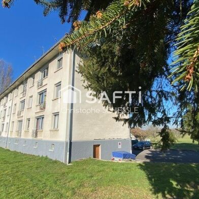 Immeuble  243500 €