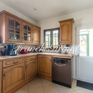 Maison 4 pièces 284000 €