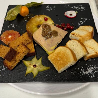 Commerce  690000 €