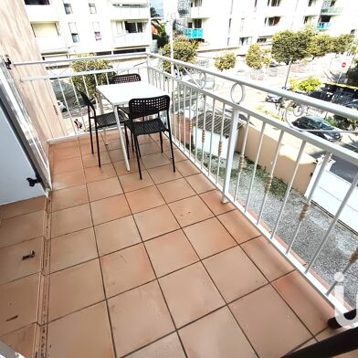 Appartement 4 pièces 252000 €