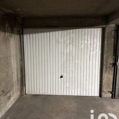 Garage  18000 €