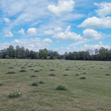Terrain  24000 €