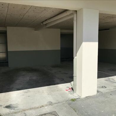 Garage  12000 €