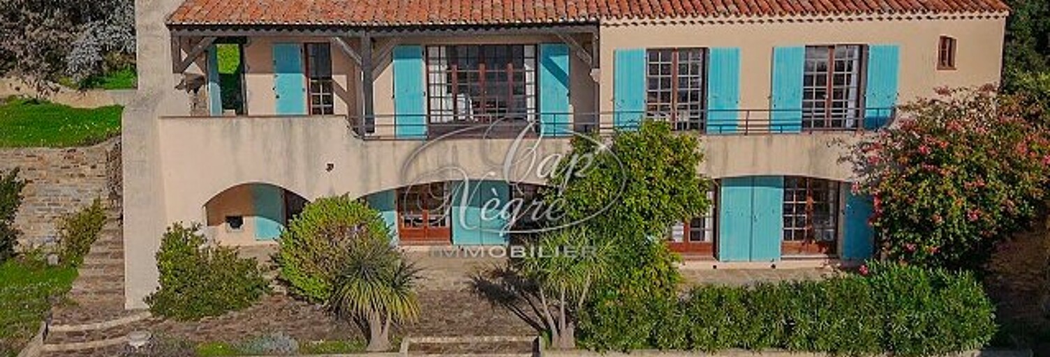 Maison 8 Pièces 222 m² à vendre à Le Lavandou (83980)