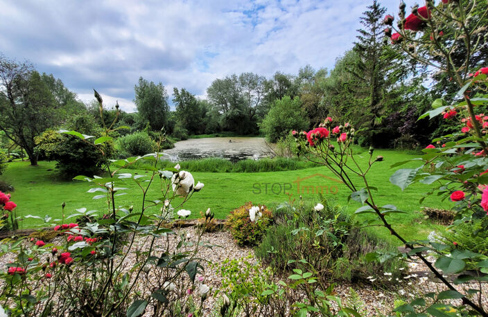 Propriété avec gîte, étang et dépendances proche Montreuil-s — photo 2