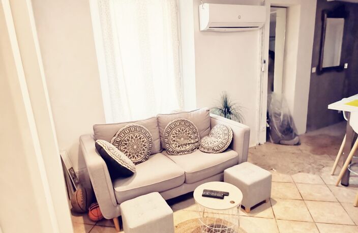 T4 dans une maison de village — photo 3