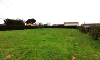 Terrain  900 m² à vendre à Auros (33124)