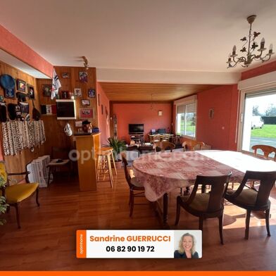 Maison 10 pièces 180000 €