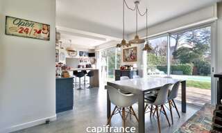 Maison 8 Pièces 157 m² à vendre à Tassin-la-Demi-Lune (69160)