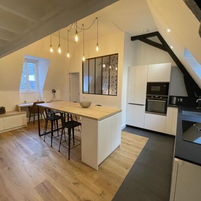 Appartement 3 pièces 1230 €