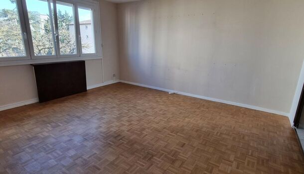 Appartement 3 pièces  à vendre Décines-Charpieu 69150