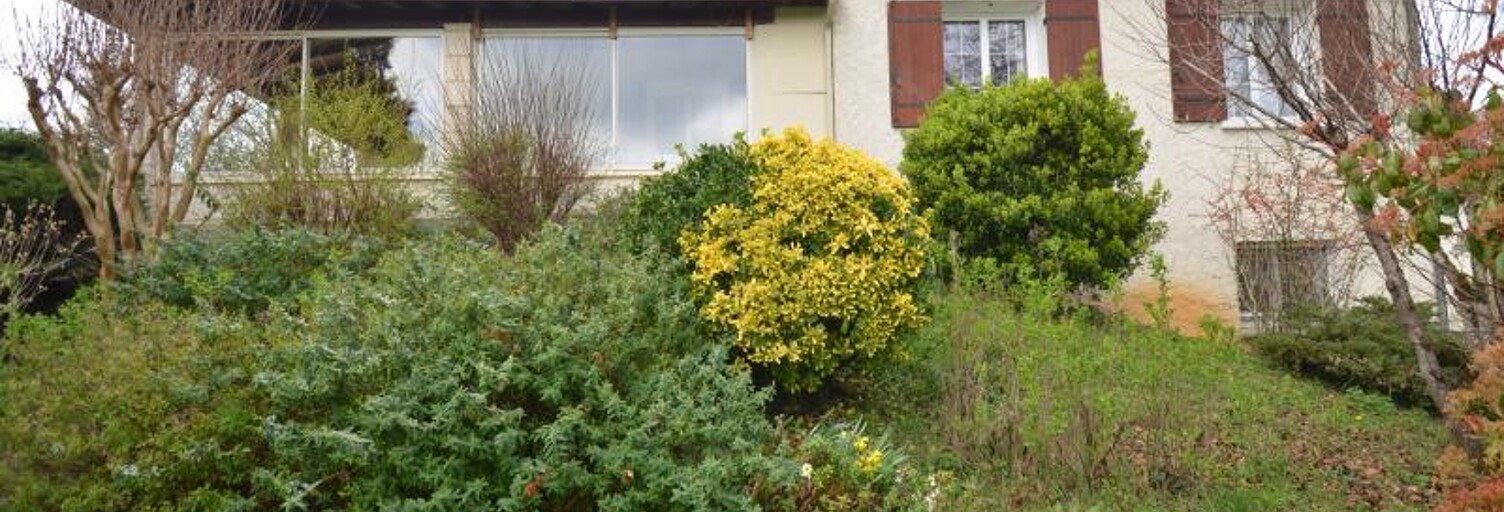 Maison 5 Pièces 133 m² à vendre à Saint-Germain-du-Salembre (24190)