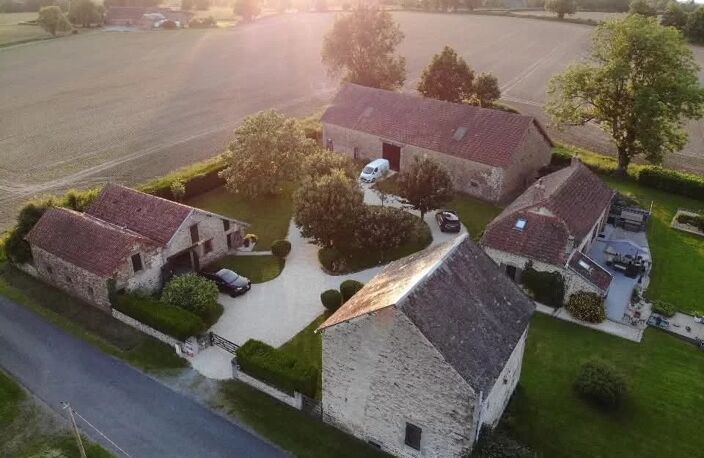 Ferme rénovée avec charme sur grand terrain (Creuse). — photo 4
