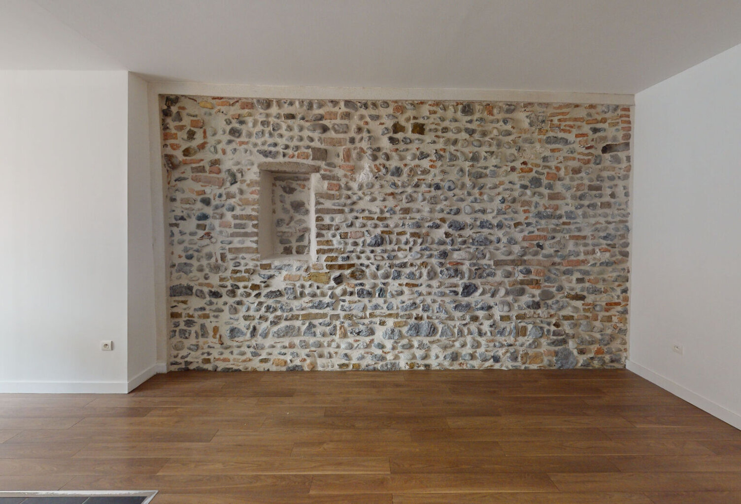 Appartement Quai de Grenoble 3 pièces 62 m2 — photo 1
